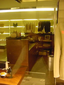 法國與意大利櫥窗店面設(shè)計美學與施工要點解析（二）